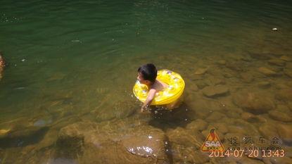 成人游泳烧烤视频,成人夏日欢乐时光