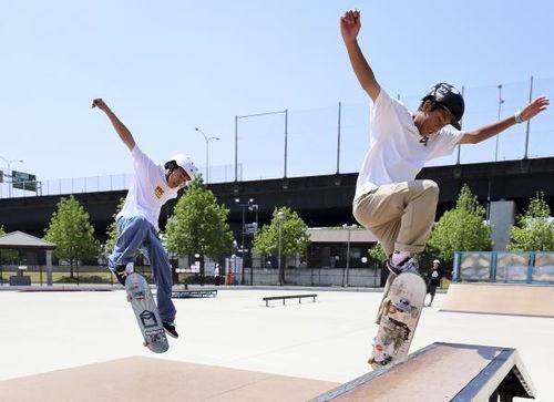 成人滑沙滑板教学视频,教学视频详解