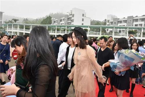 成人礼视频高清,青春蜕变，高清记录成长瞬间